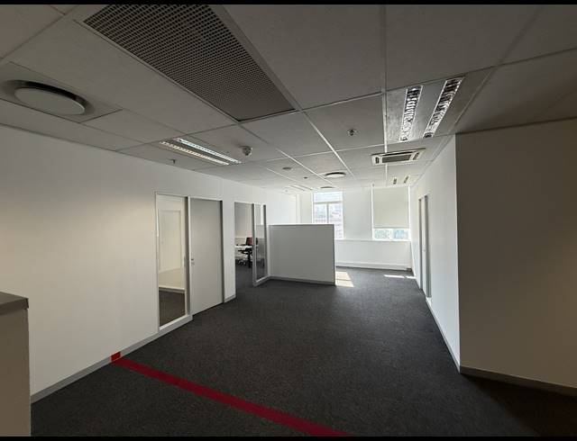 1,287M² OFFICE TO LET IN CAPE TOWN CITY CENTRE